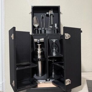 TUMI MIXOLOGY SET BAR KETEL ONE